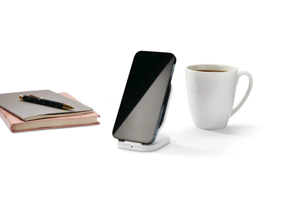 Bluehive 10W Fabric Wireless Charging Stand, Compatible With Most Qi-Enabled Devices - Image 4