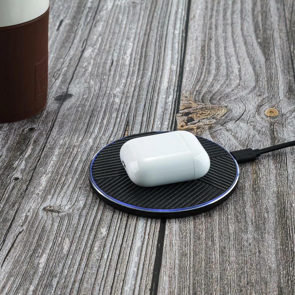 Bluehive 15W Fabric Fast Wireless Charging Pad - Image 7