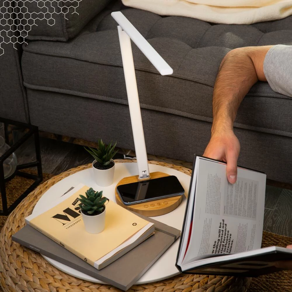 Bluehive 10W Foldable Wireless Charging Pad With LED Lamp - Image 9