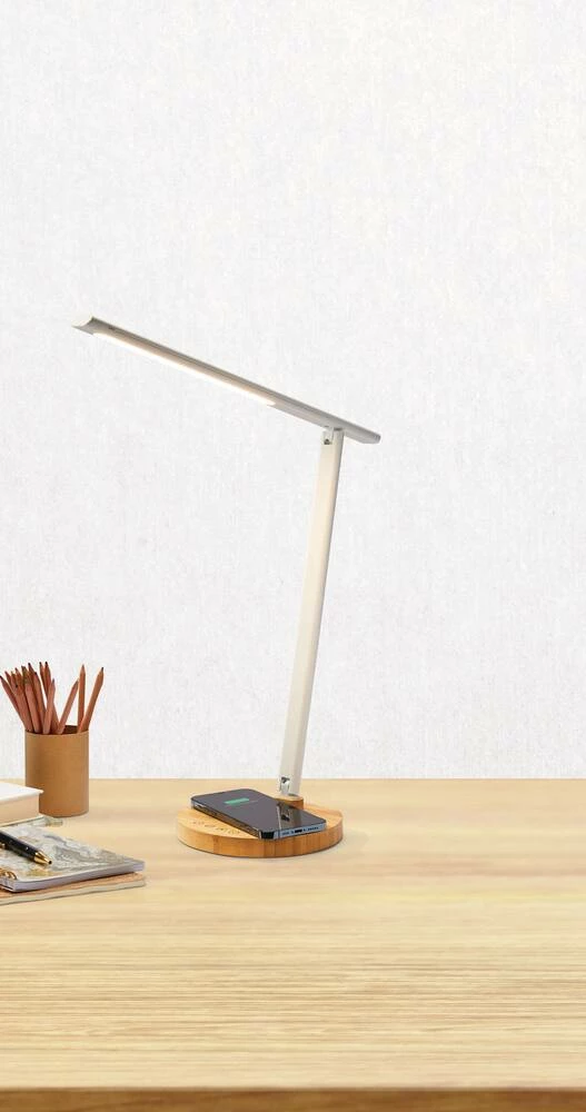 Bluehive 10W Foldable Wireless Charging Pad With LED Lamp - Image 11