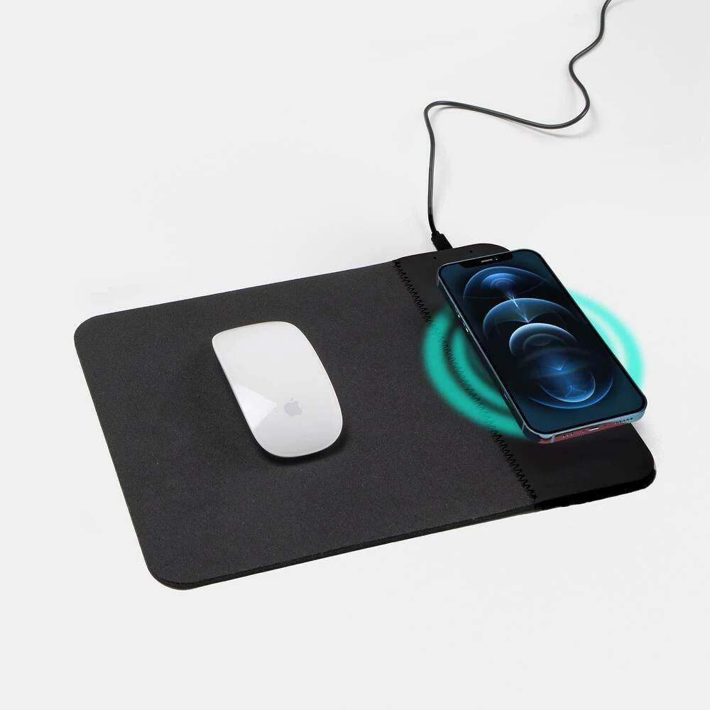 Bluehive Mouse Pad With Wireless Charger - Image 2