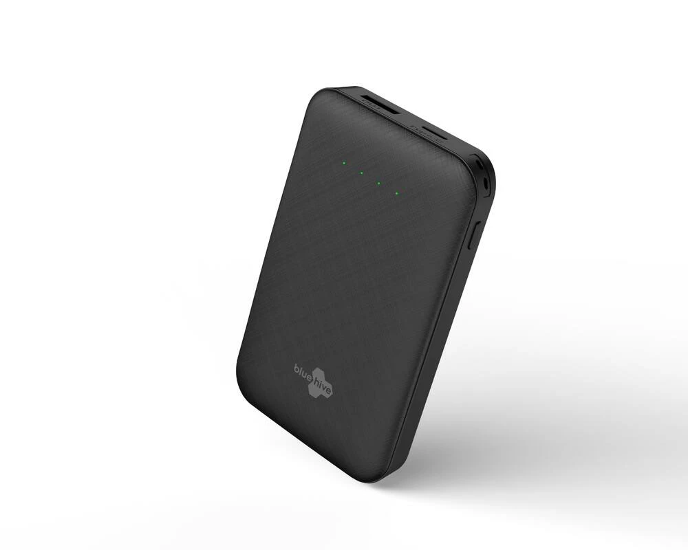 Bluehive 10,000 MAh Power Bank With Automatic Shutoff, Indicator Light, Black - Image 2
