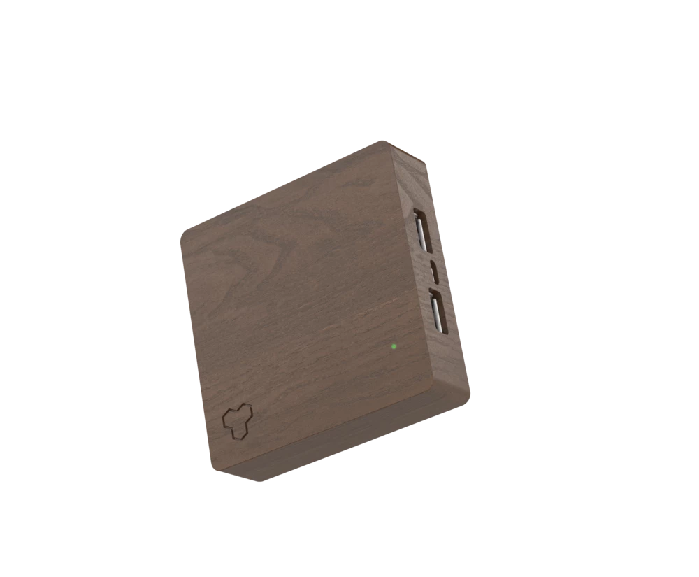 Bluehive 10,000 MAh Wooden Power Bank - Image 4
